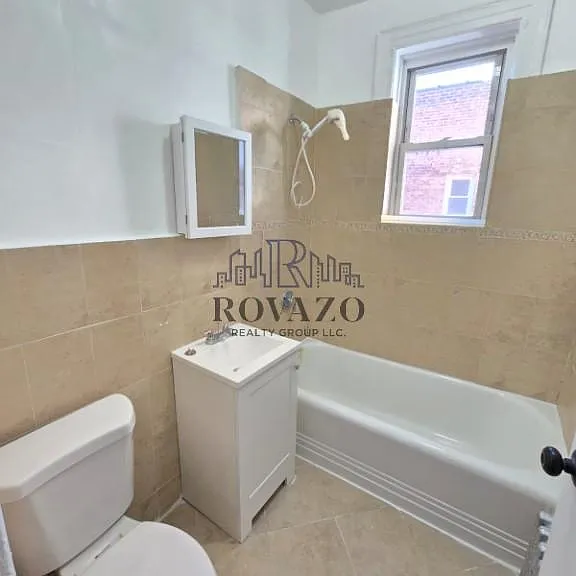 404 Union Ave #102 — Photo 2