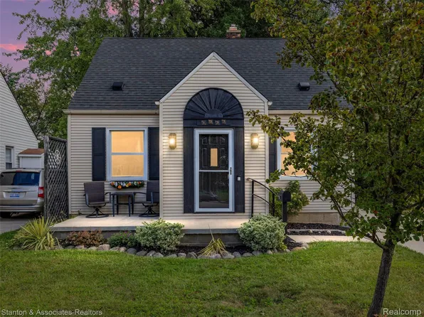 1533 Owana Ave, Royal Oak, MI 48067