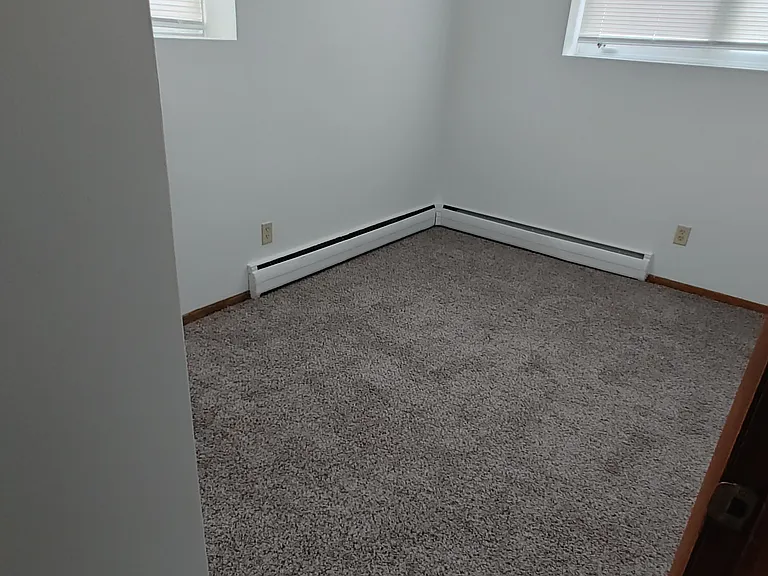 3455 Minnehaha Ave #4 — Photo 6