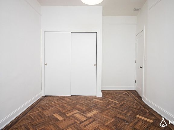 3rd image of 564 Flatbush Ave #3D