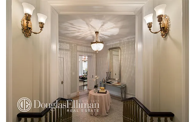 Sold by Douglas Elliman | media 29
