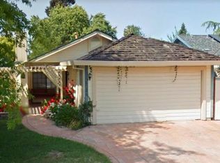 7017 Springmont Dr, Elk Grove, CA 95758