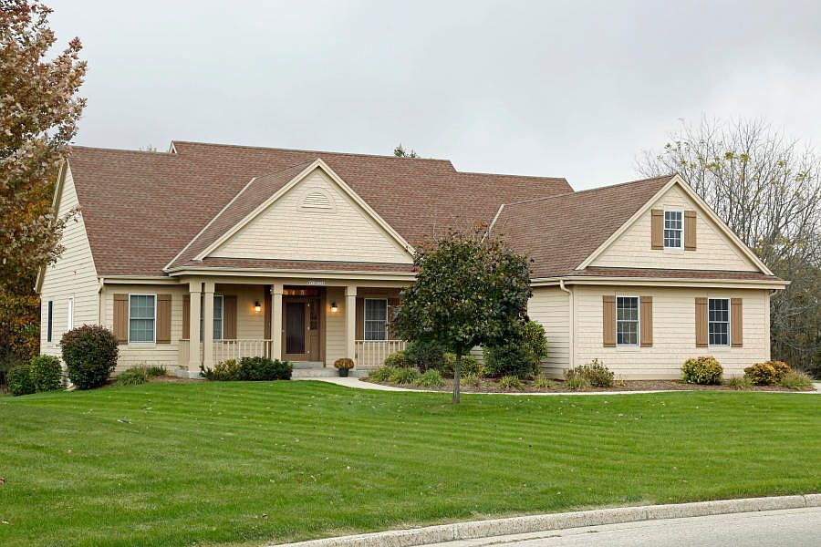 1st image of W231N7358 Field Dr