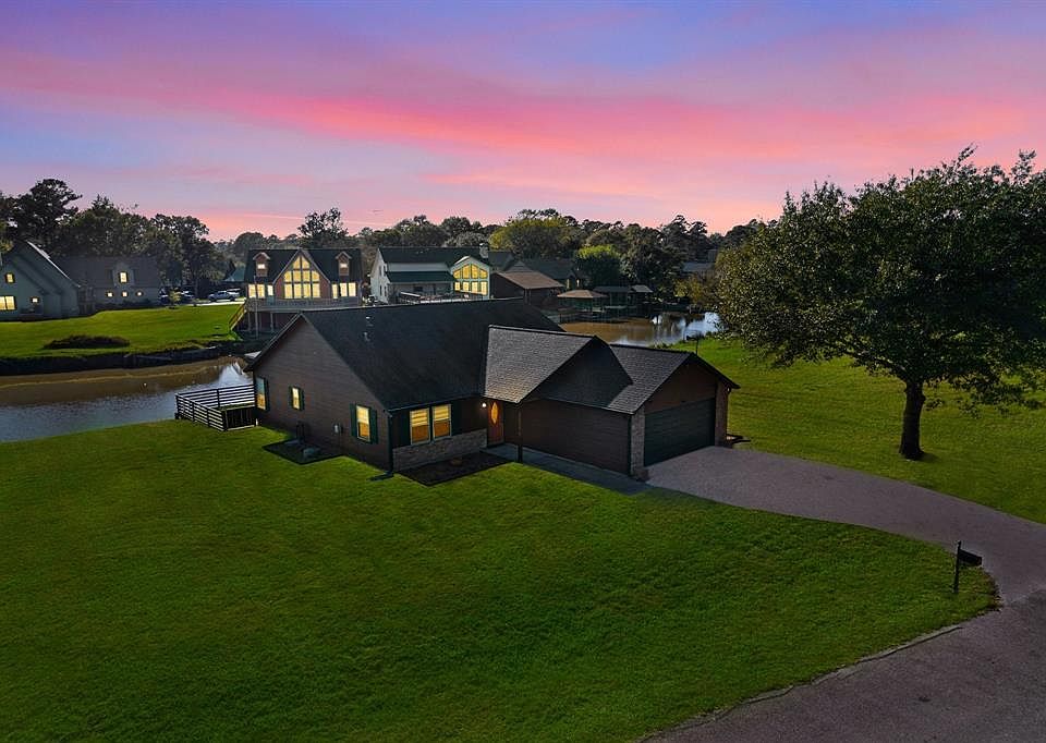 1st image of 54 Wildwood Lake Drive