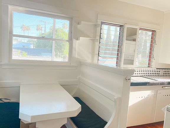 Custom breakfast nook with storage