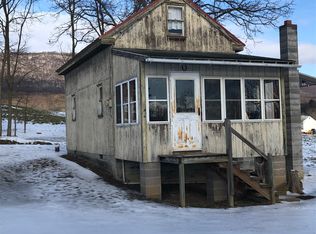 10903 Black Log Rd, Honey Grove, PA 17035