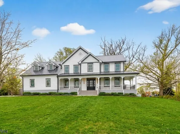 105 Woodfern Rd, Branchburg Twp., NJ 08853