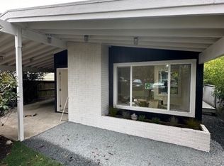 10017 42nd Ave SW, Seattle, WA 98146