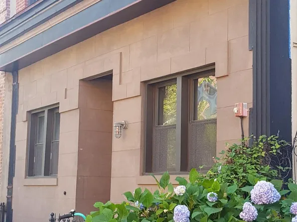 515 Manila Avenue image 1 of 25