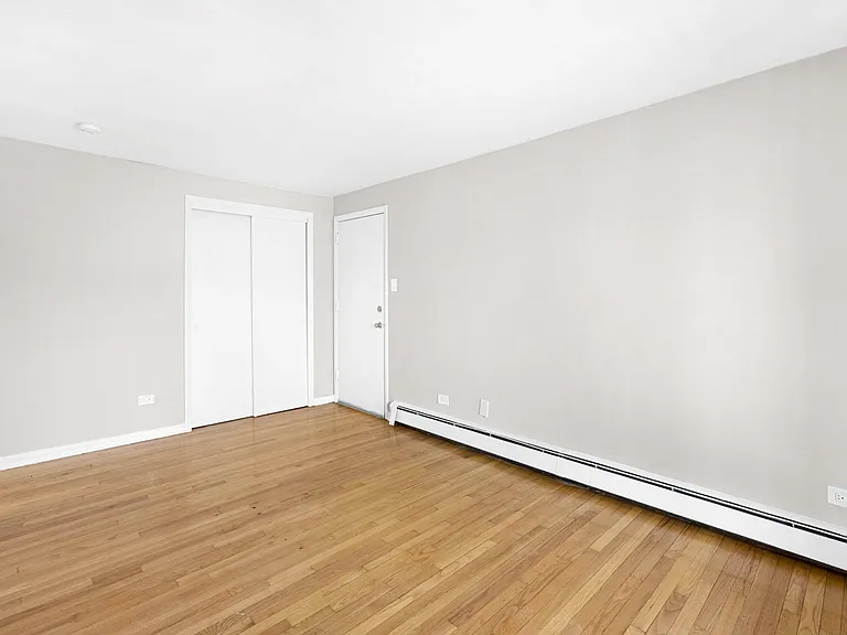7620 S Coles Ave — Photo 9