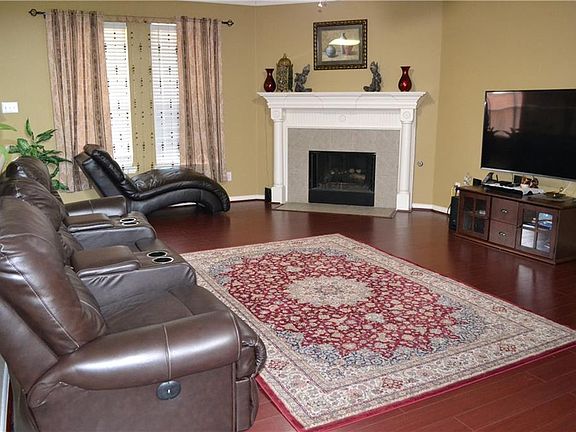 4th image of 4473 Big Sky Dr