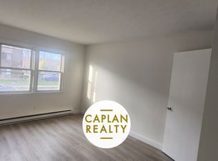 170 Canton St #1F, West Haven, CT 06516