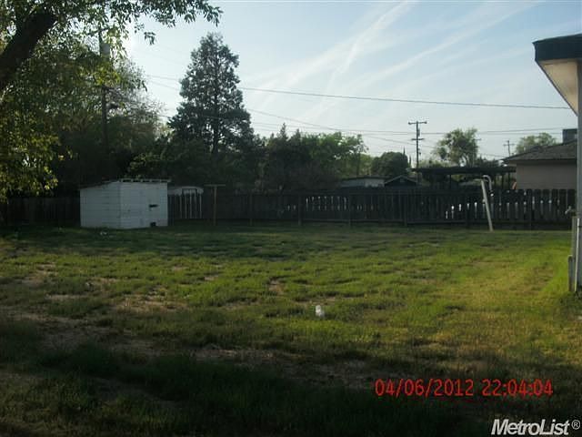 2nd image of 1008 Iowa Ave