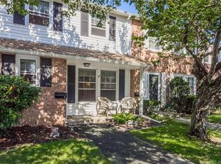 4 Jackson Dr #4, Milford, CT 06460