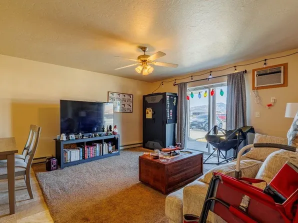 2850 Kent Ave #E-11, Cody, WY 82414