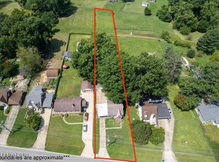 4132 Dover Rd, Louisville, KY 40216