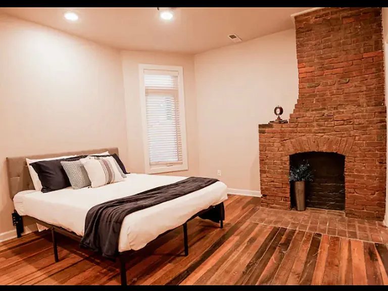810 Chestnut St — Photo 10
