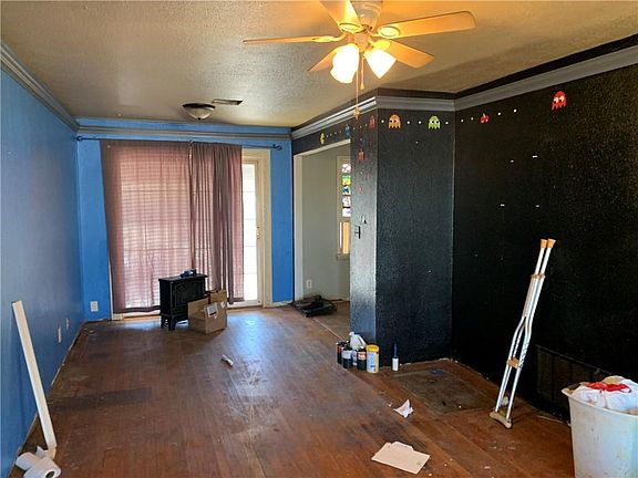 3rd image of 1116 SW 52nd St