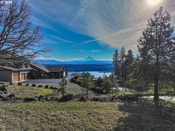1170 SW Thornton Dr, White Salmon, WA 98672