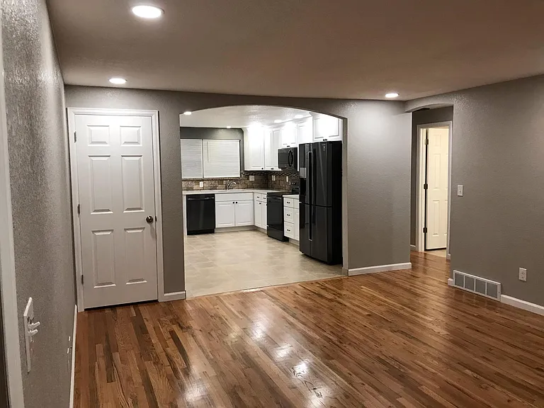 13633 E Nevada Pl — Photo 8