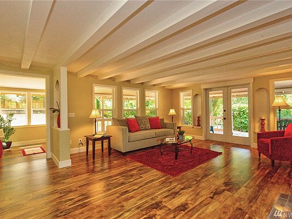 4th image of 5105 144th St NW