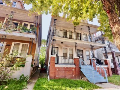 2143 Trowbridge St, Hamtramck, MI, 48212