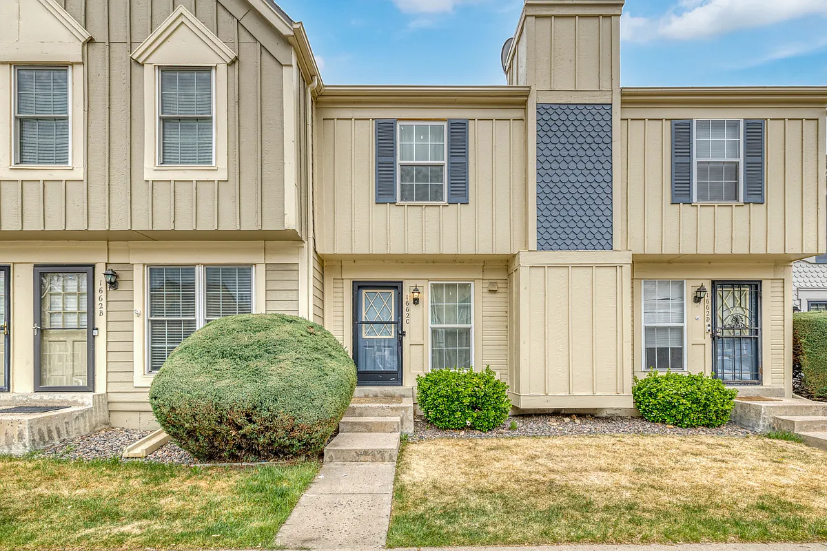 Building Photo - 1662 S Idalia Cir #C