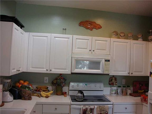 4th image of 7701 S Aragon Blvd Unit 4