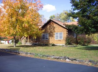 9 Gilchrist Rd, Townsend, MA 01469