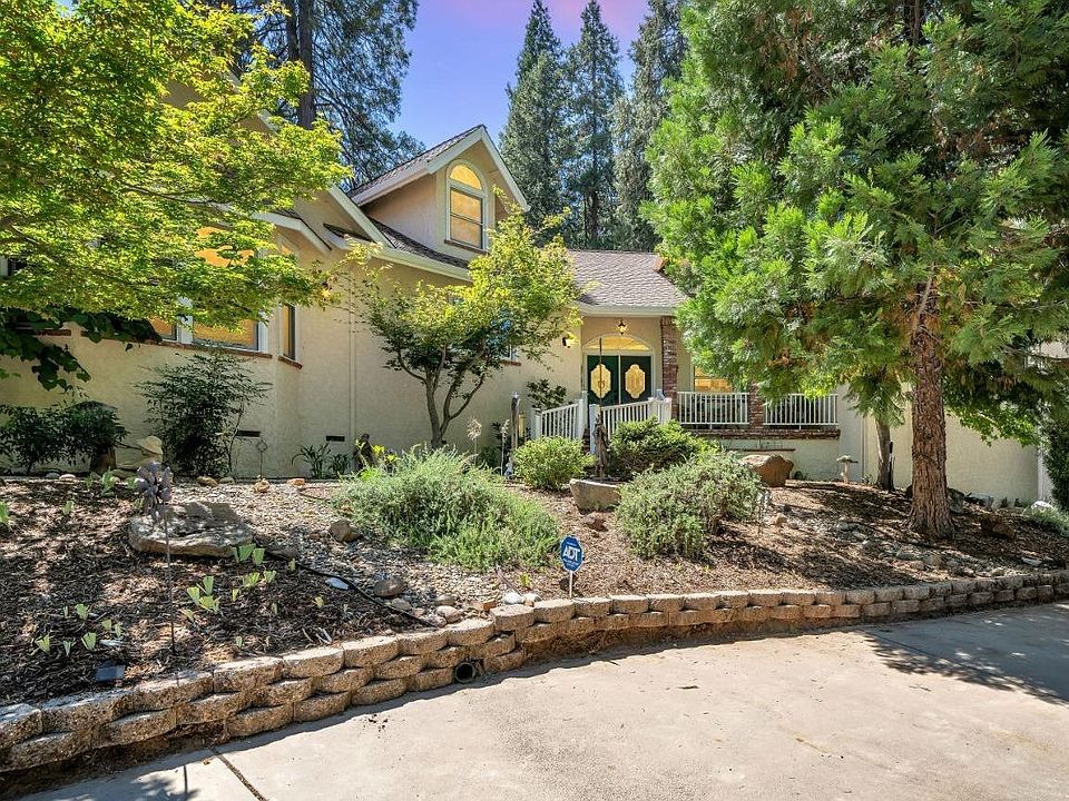 1st image of 16831 Fairview Ct