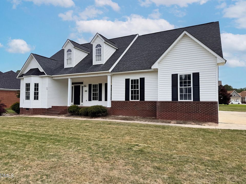 1st image of 167 Stonehenge Dr