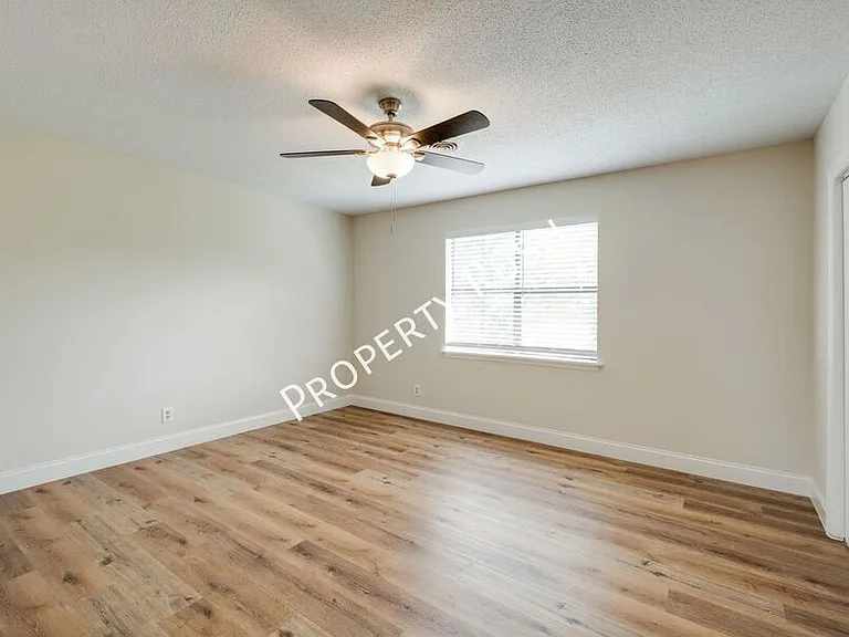 46 Bell Rd #4 — Photo 13