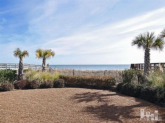 3rd image of 301 S Fort Fisher Boulevard #B