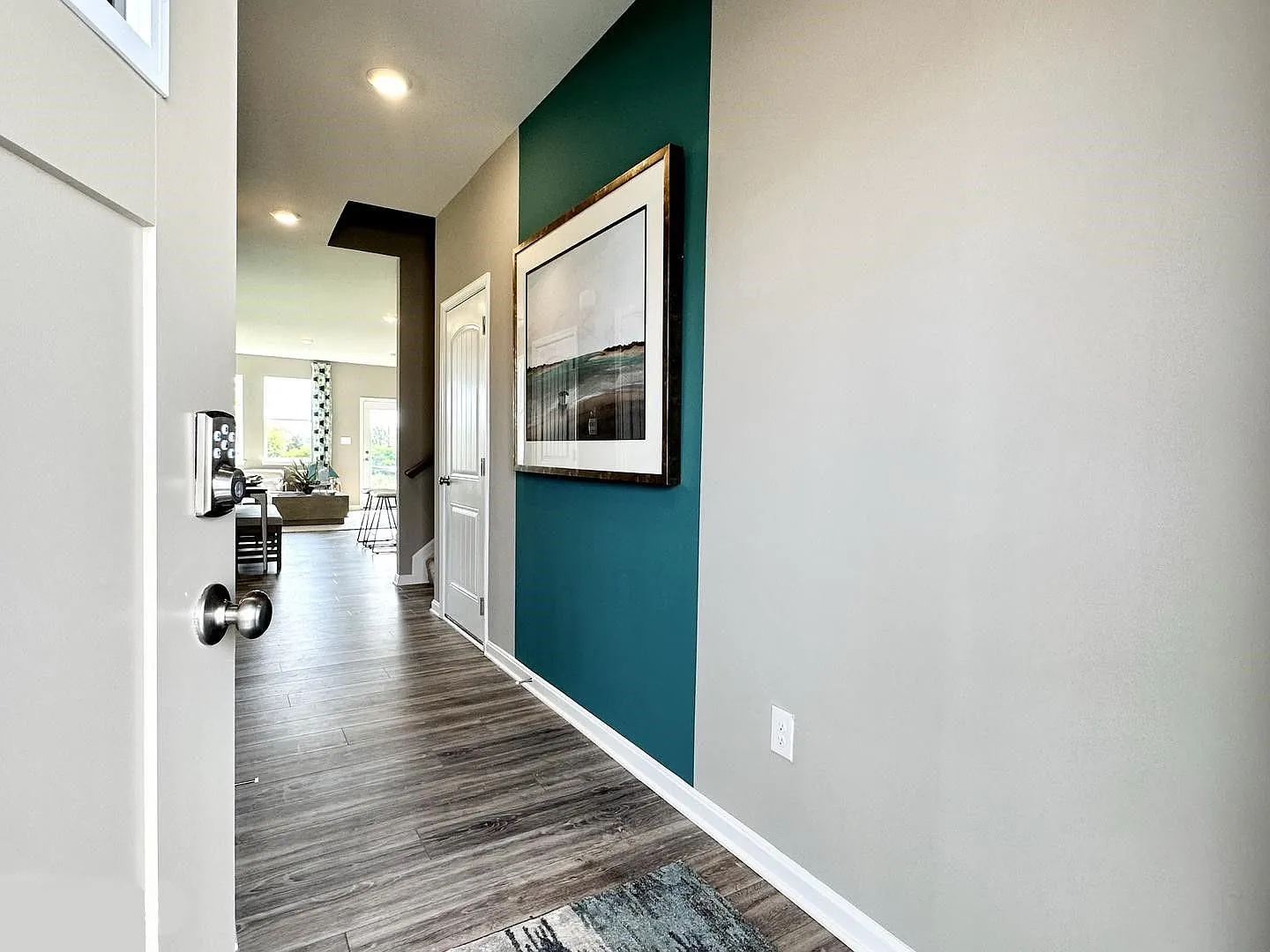 New Construction Townhouse near Bethany — Photo 2
