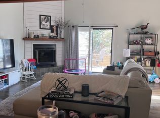 3803 Emerald Cir, Manhattan, KS 66503