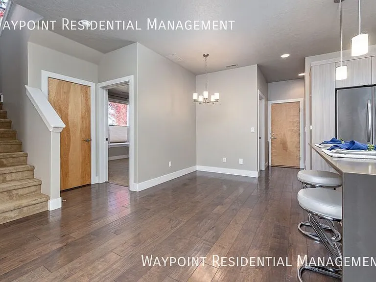 1415 E Lone Creek Dr — Photo 21
