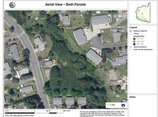 823 NW Pacific Hwy, La Center, WA 98629
