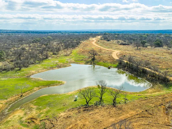 3722 Ranch Road 2241, Llano, TX 78643