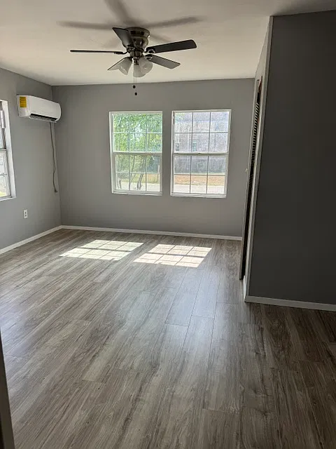 3 bed, 1296 sqft, $975 — Photo 3