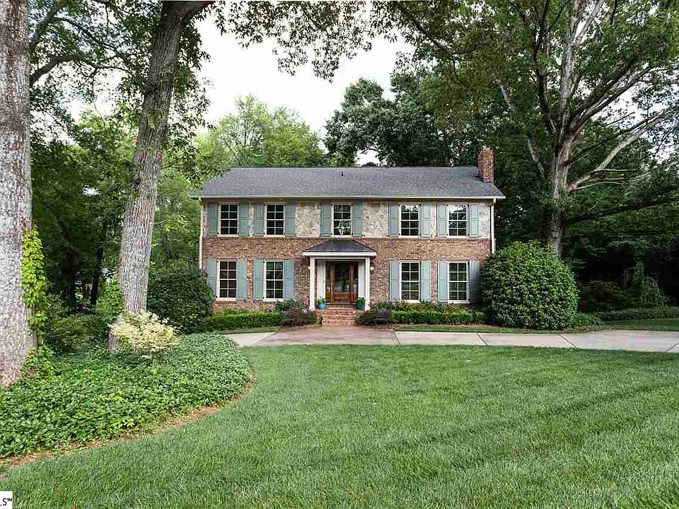 1st image of 100 Stonehedge Dr