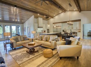 720 N Retreat Way, Show Low, AZ 85901