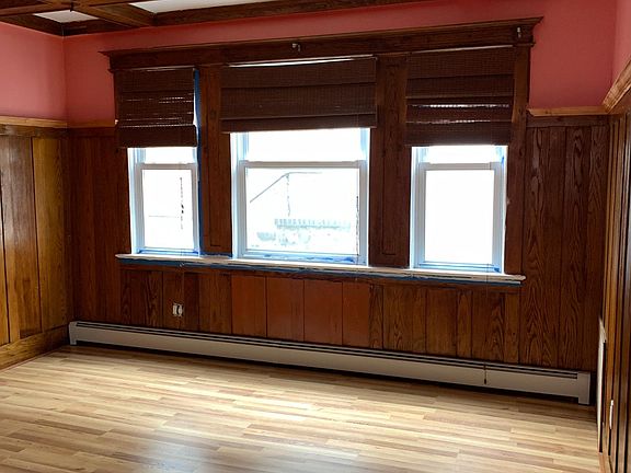 5th image of 69 Oxford Pl Floor 1