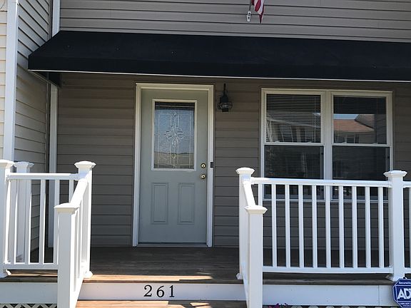 2nd image of 261 Greenbrier Ave