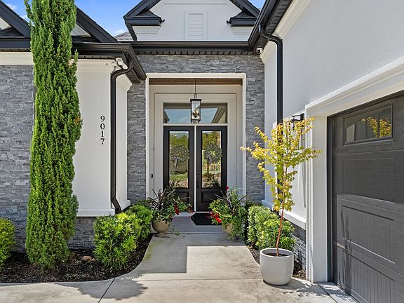 4th image of 9017 Loggerhead Ct.