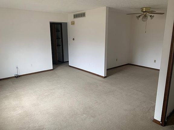 4th image of 5698 Cathedral Dr