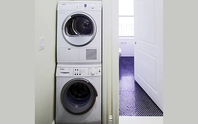 Rented by Icon Realty Management | media 8