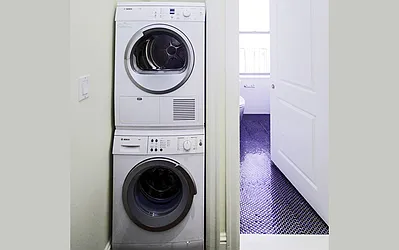 Rented by Icon Realty Management