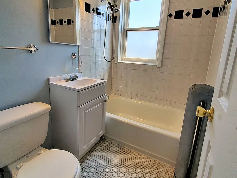 5643 N Magnolia Ave #2B — Photo 12
