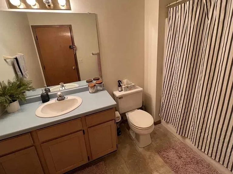 2425 Bostrom Ct #3 — Photo 7