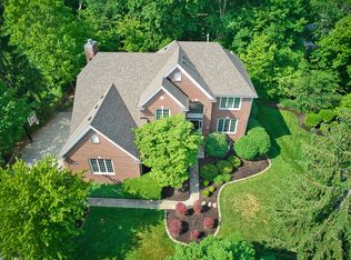 10056 Parkway Dr, Fishers, IN 46037